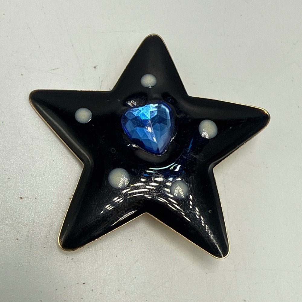 Vintage‎ Gold Tone Star Pin Brooch Five Point Celestial Jewelry Accessory